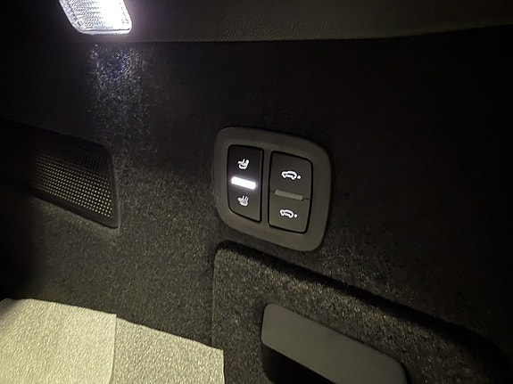 Porsche Cayenne 26 of 27