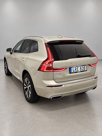 Volvo XC60 5 of 13