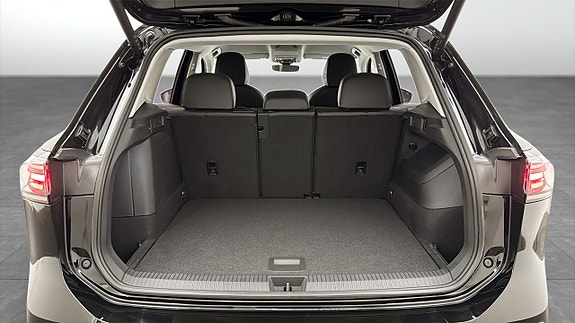 Volkswagen Tiguan 12 of 19