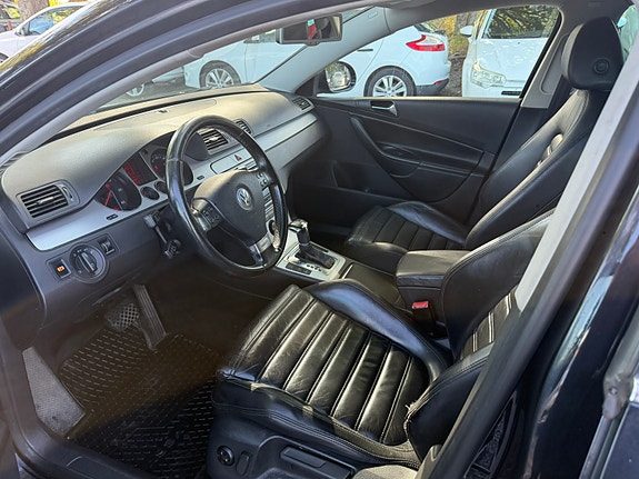 Volkswagen Passat 9 of 19