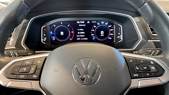 Volkswagen Tiguan 16 of 18