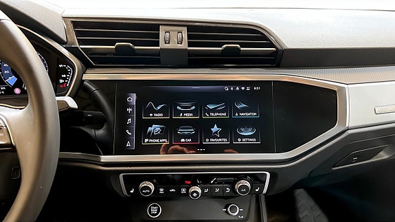 Audi Q3 9 of 20