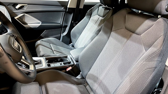 Audi Q3 8 of 20