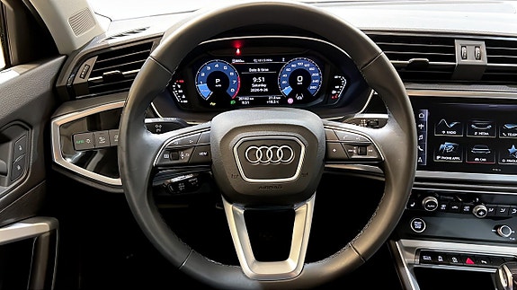 Audi Q3 18 of 20