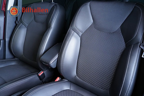 Renault Clio 14 of 26