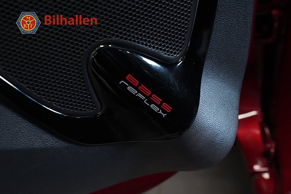 Renault Clio 23 of 26