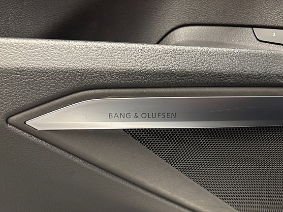 Audi Q8 e-tron 16 of 18