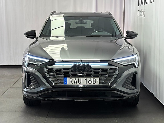 Audi Q8 e-tron 5 of 18
