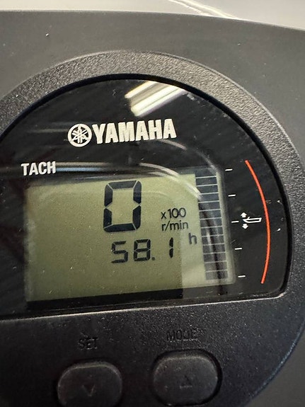 HR 480 BR - 23 Yamaha F70 AETL - 23 5 of 10