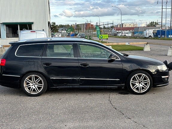 Volkswagen Passat 5 of 6