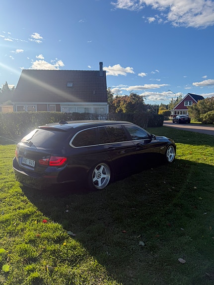 BMW 520d 2 of 7
