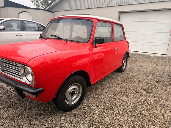 Austin Mini 2 of 9