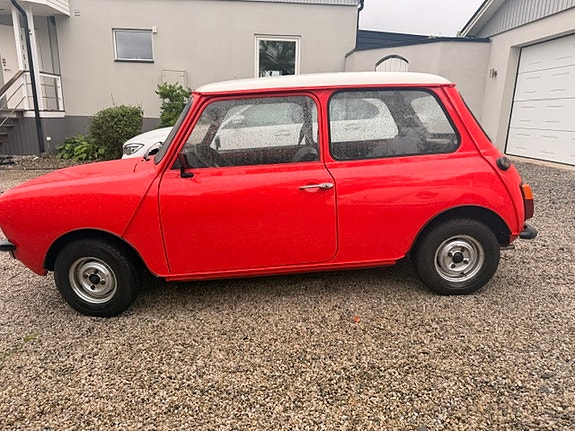 Austin Mini 9 of 9