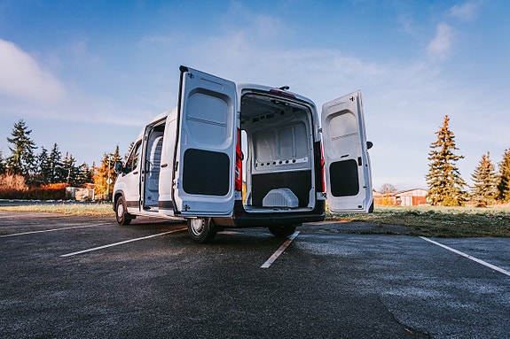 Maxus Deliver 9 4 of 10