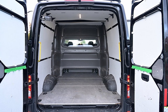 Volkswagen Crafter 35 7 of 21