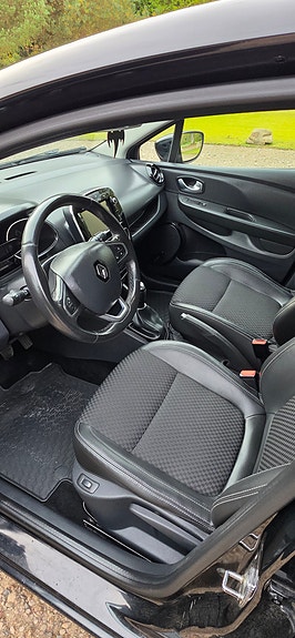 Renault Clio IV 8 of 11