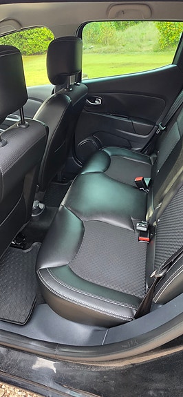 Renault Clio IV 7 of 11
