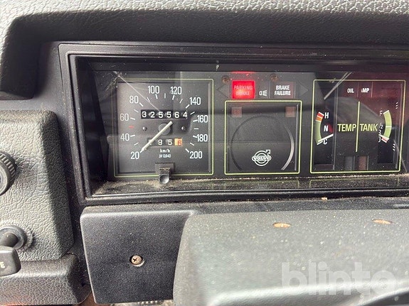 Volvo 145 15 of 23