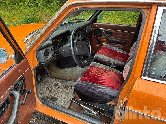 Volvo 145 12 of 23