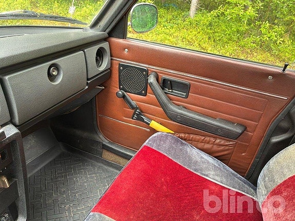 Volvo 145 19 of 23