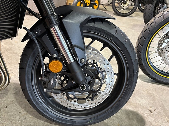 Honda CB1000GT 7 of 12