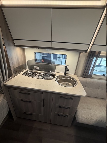 Kabe Estate 470 XL ks 5 of 9