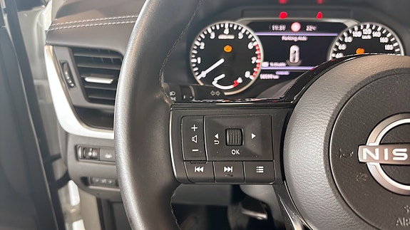 Nissan Qashqai 14 of 18
