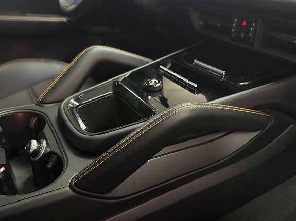 Porsche Cayenne Coupe 10 of 21