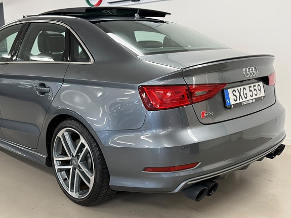 Audi S3 7 of 26