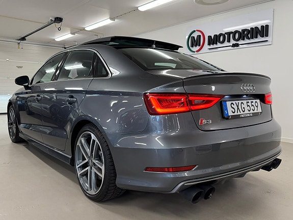 Audi S3 6 of 26