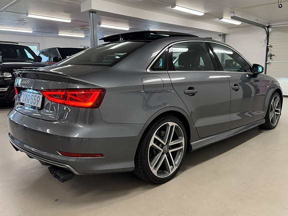Audi S3 17 of 26