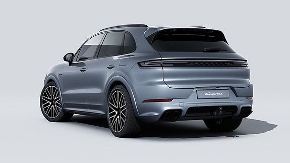 Porsche Cayenne 2 of 6