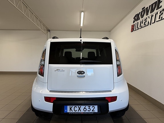 Kia Soul 4 of 10