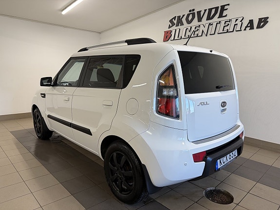 Kia Soul 3 of 10