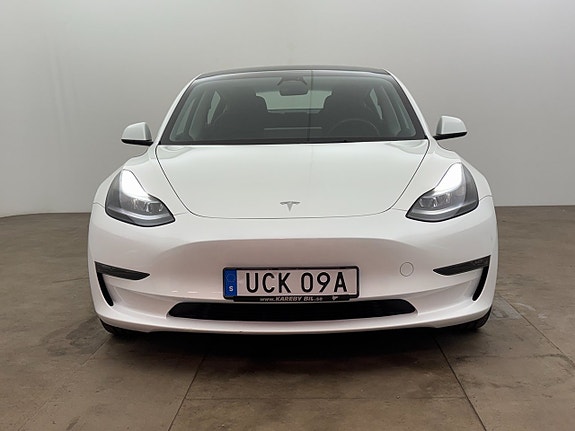 Tesla Model 3 9 of 25
