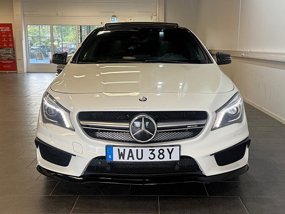 Mercedes-Benz CLA45 3 of 16