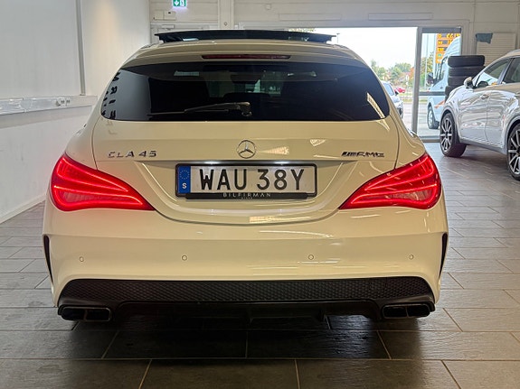 Mercedes-Benz CLA45 15 of 16