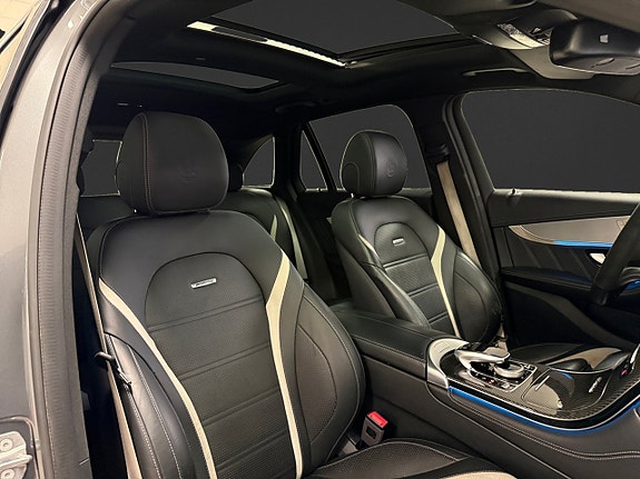 Mercedes-Benz GLC63 11 of 17