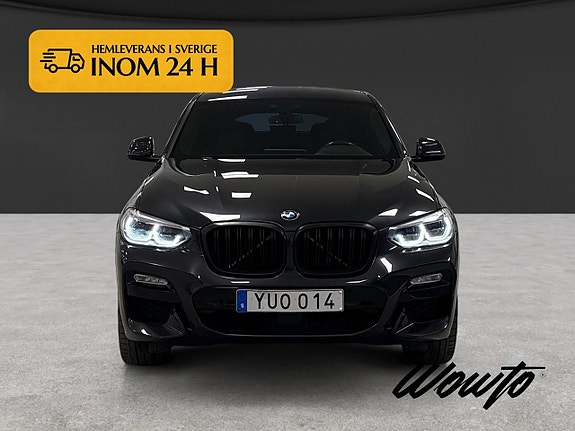 BMW X4 2 of 19