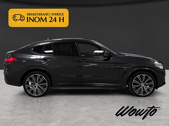 BMW X4 3 of 19