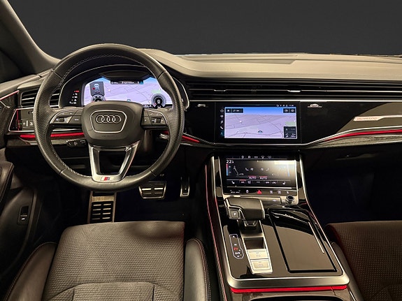 Audi Q8 14 of 22