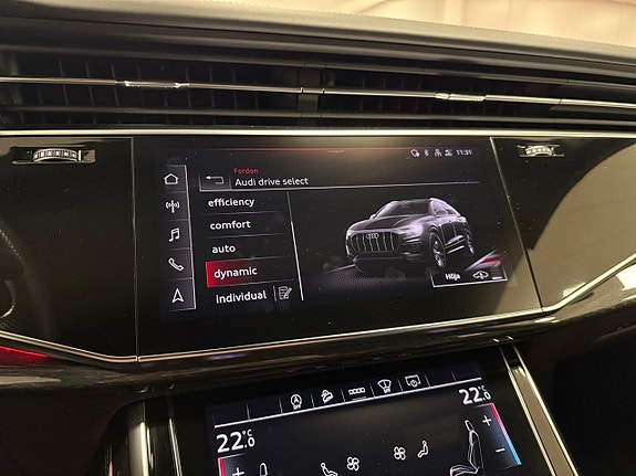 Audi Q8 18 of 22