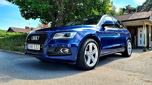 Audi Q5 2 of 6