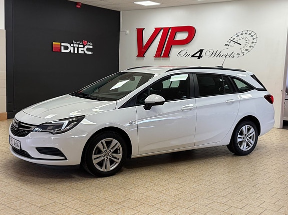 Opel Astra 2 of 24