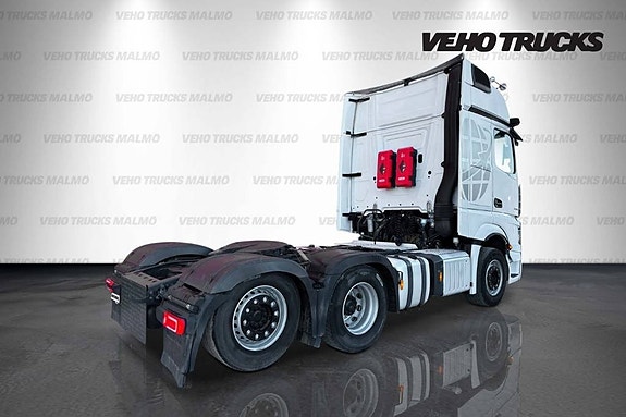 Mercedes-Benz Actros 2553 6x2 Boogie 11 of 18