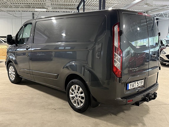 Ford Transit Custom 5 of 12