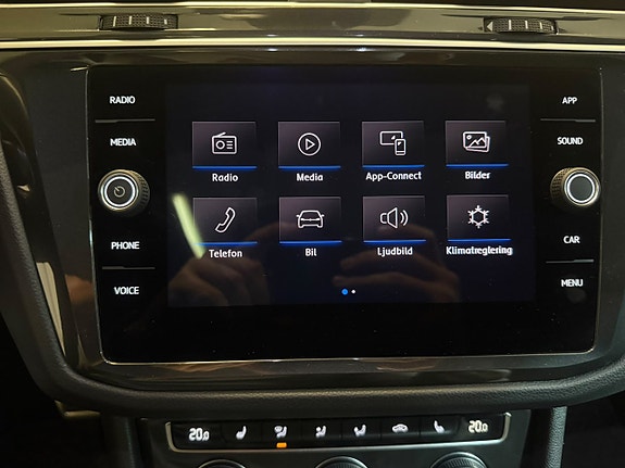 Volkswagen Tiguan 21 of 27