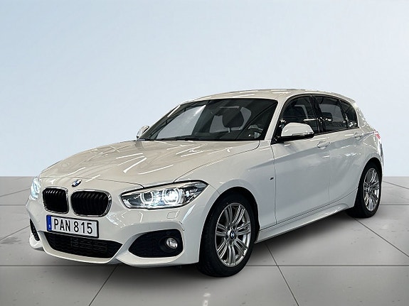 BMW 118i 15 of 17