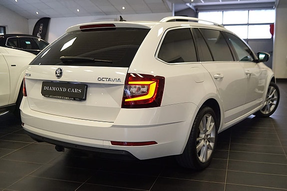 Skoda Octavia 6 of 18