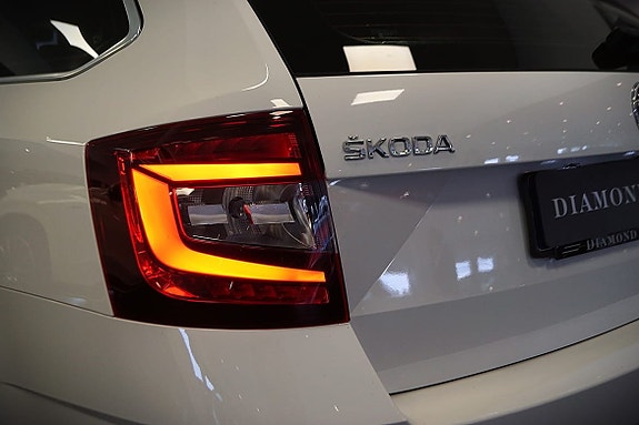 Skoda Octavia 4 of 18